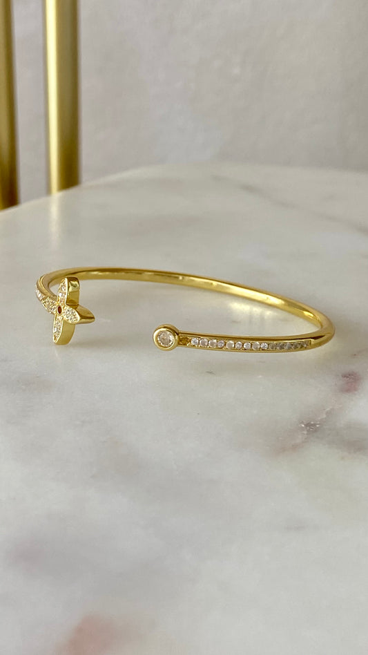 Gold ✨ Adjustable bangle