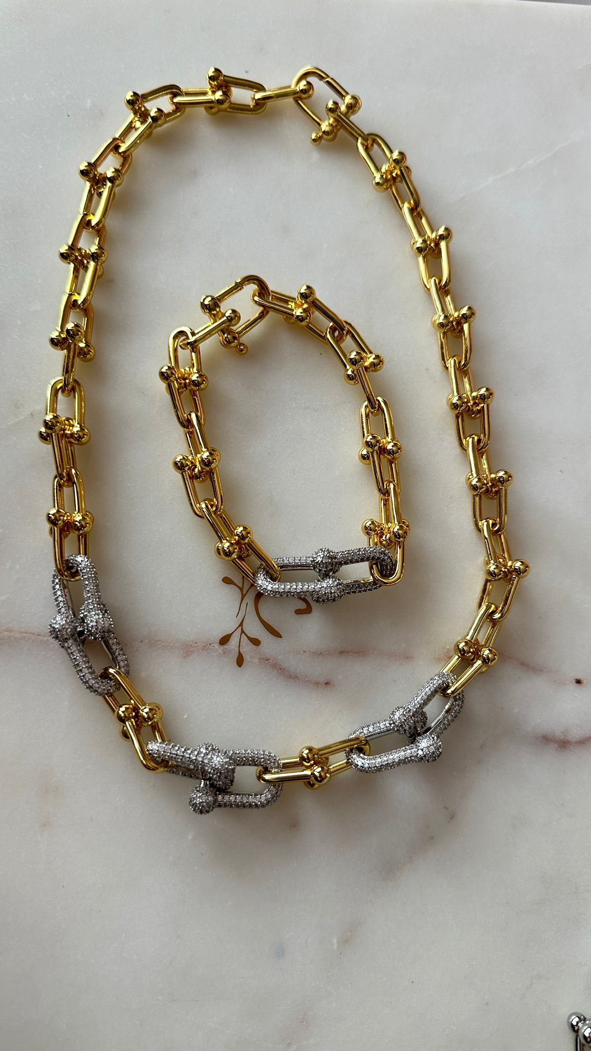 Slabon 6 zirconia Gold & Silver Chain TIFF