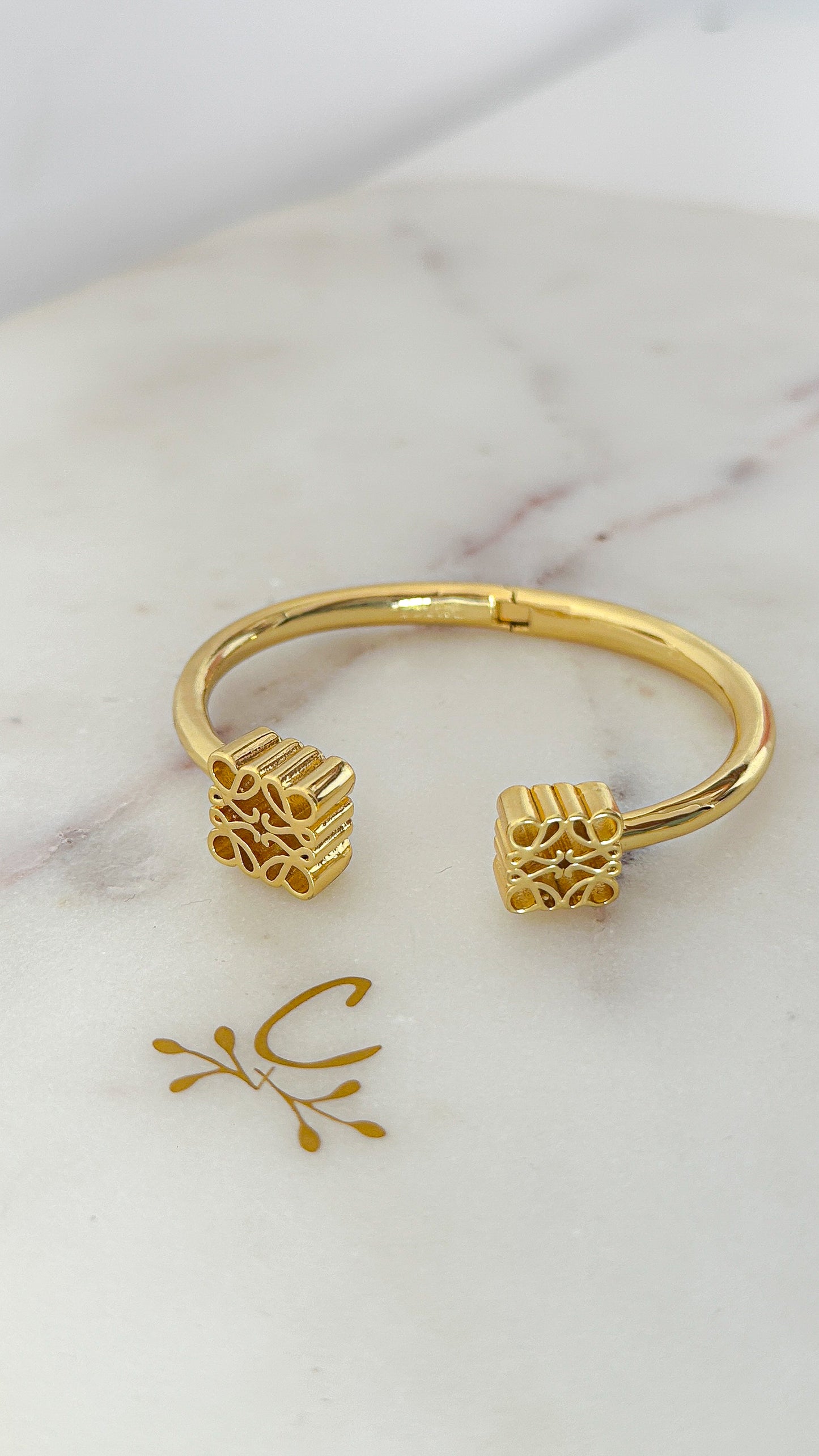 Di Carol Gold Rigid Bracelet