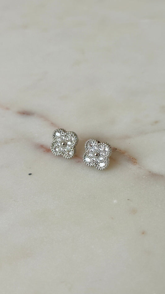 Di Carol crystal silver  Earrings (PIN)